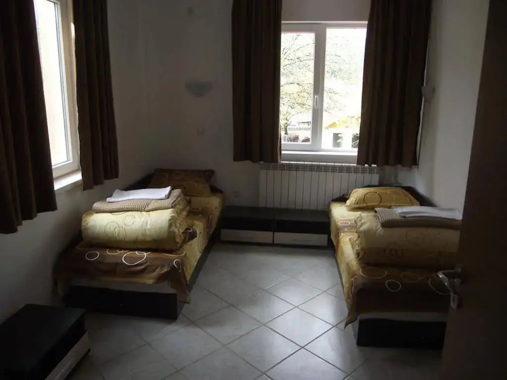Драгоман: Guest House Zlatka