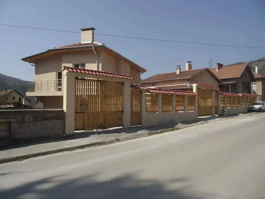 Драгоман: Guest House Zlatka