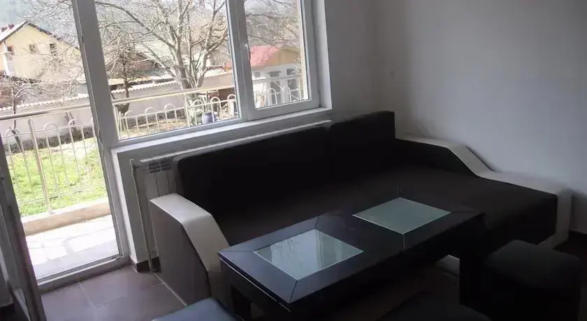Драгоман: Guest House Zlatka