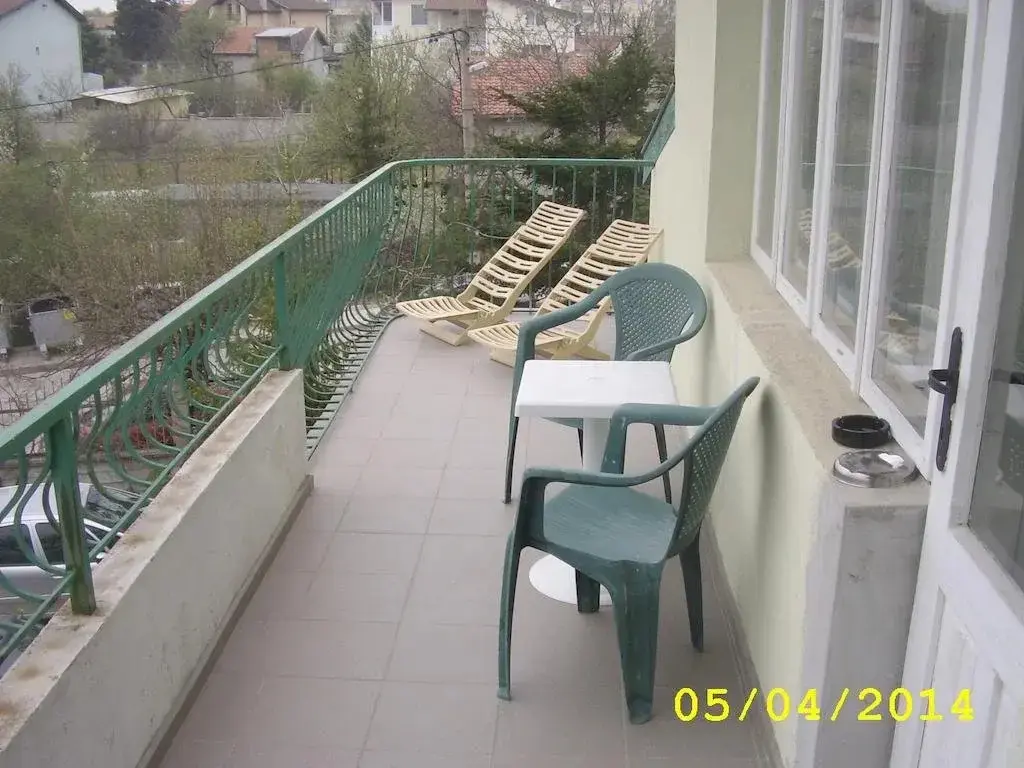 Варна: Guest House Slona