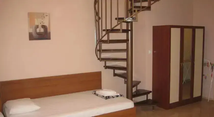 Поморие: Ahinora Apartments