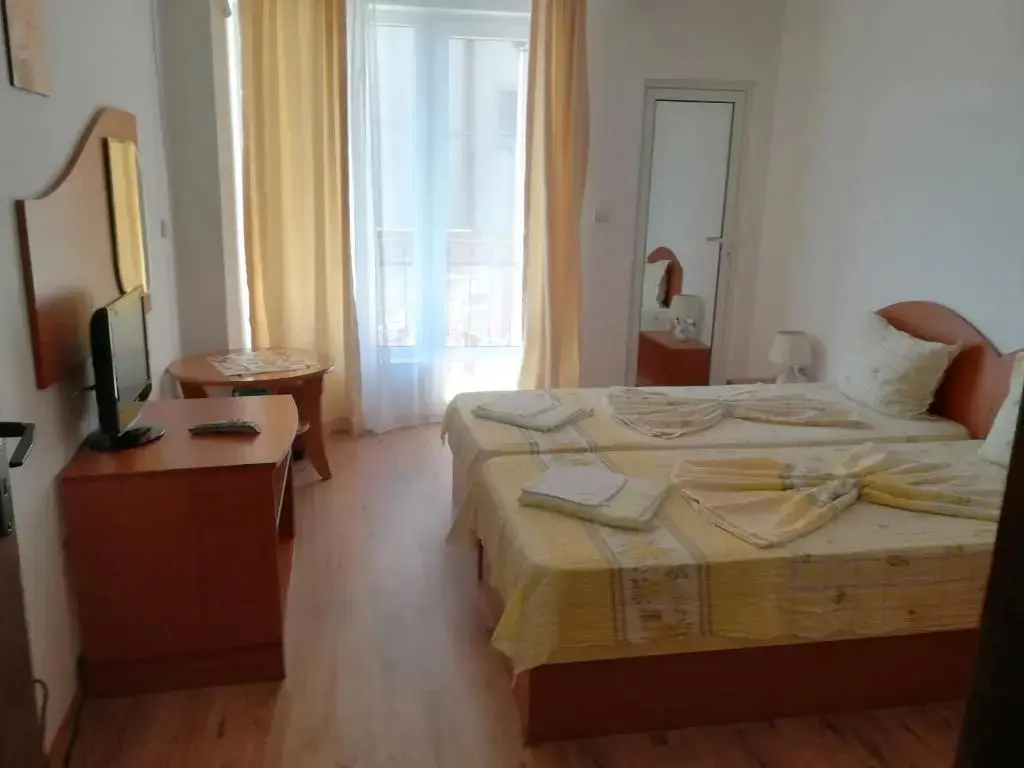 Приморско: Guest House Stenli