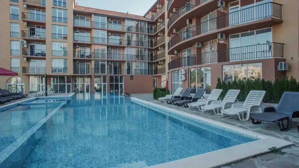 Солнечный берег: Sunny Beach South Apartments