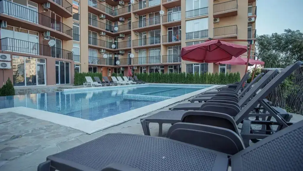 Солнечный берег: Sunny Beach South Apartments