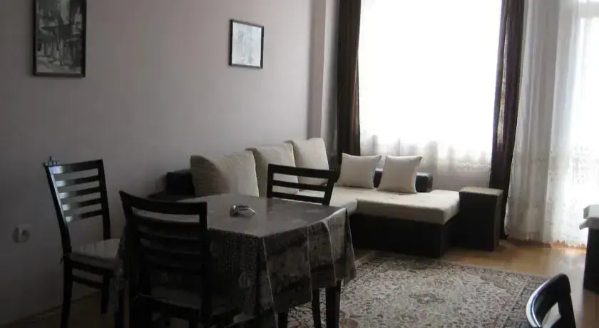 Поморие: Classic Apartment