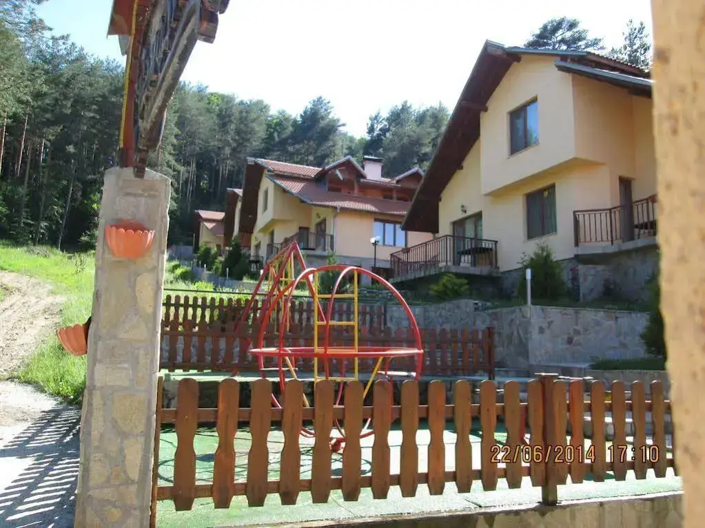 Цигов Чарк: Holiday Village Samodivi