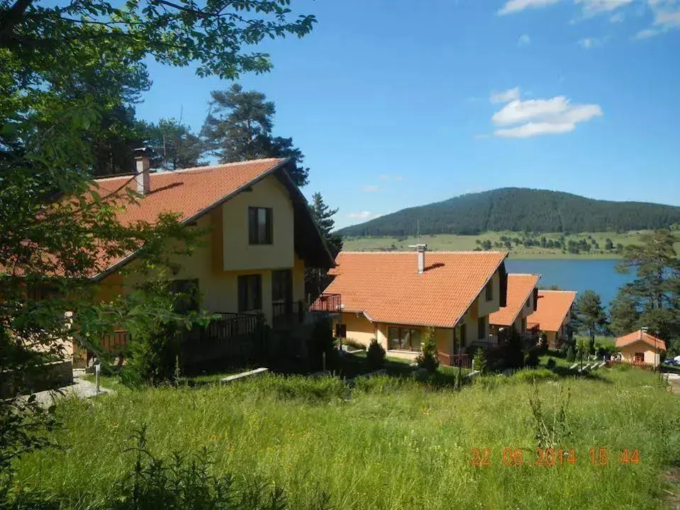 Цигов Чарк: Holiday Village Samodivi