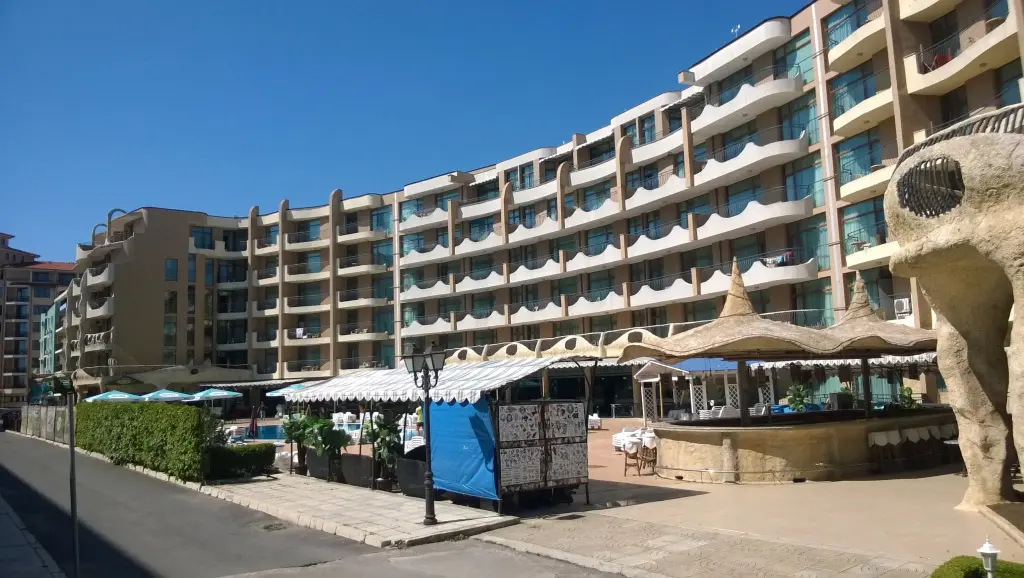 Солнечный берег: Sandapart Grenada Apartments