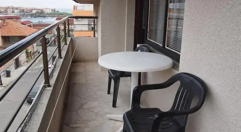 Созополь: Keni Guest House