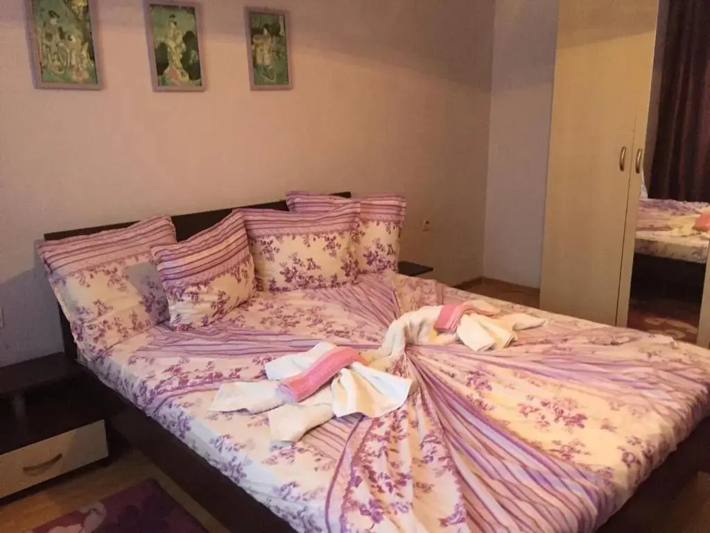 Несебр: Violeta 7 Guest House