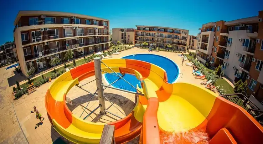 Солнечный берег: Holiday Garden Hotel