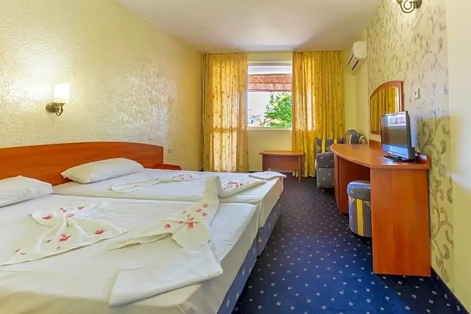 Черноморец: Hotel Chernomorets