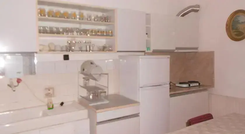 Боженци: Varbanovi Guest House