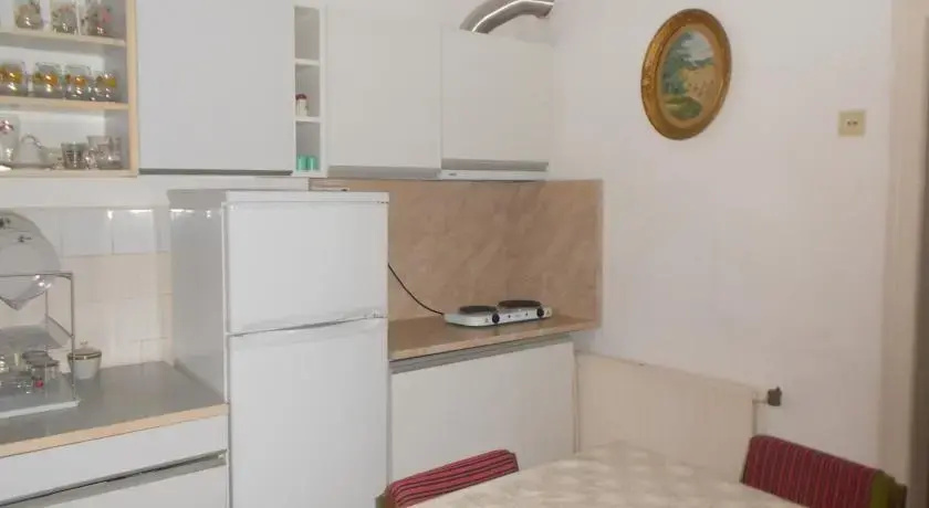 Боженци: Varbanovi Guest House