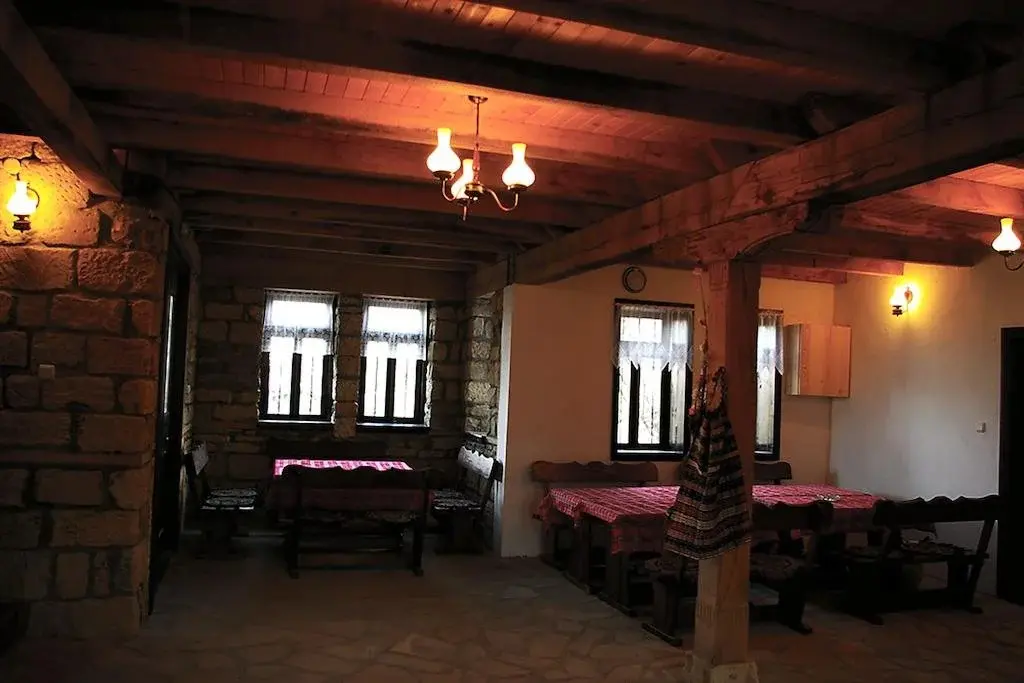 Шумен: Mutafova Guest House