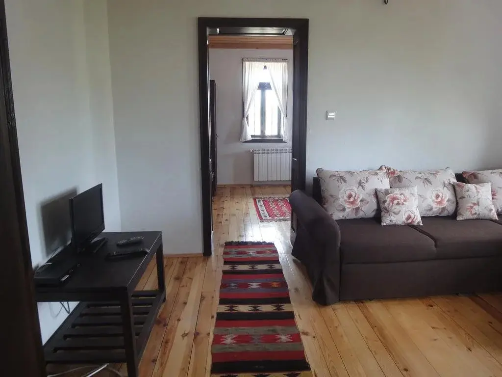 Шумен: Mutafova Guest House