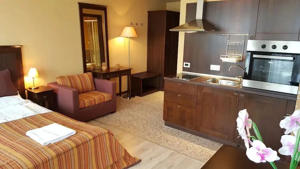 Солнечный берег: Sandapart Royal Beach Apartments
