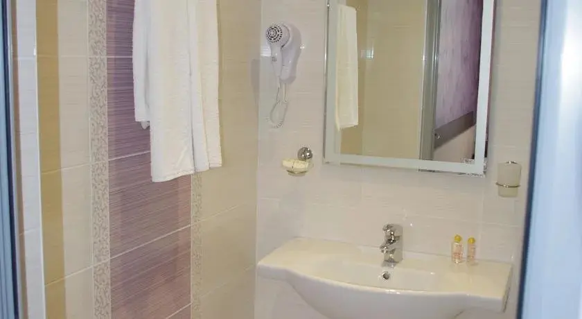 Ямбол: Tundzha Hotel