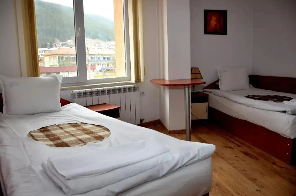 Девин: Family Hotel Daisy