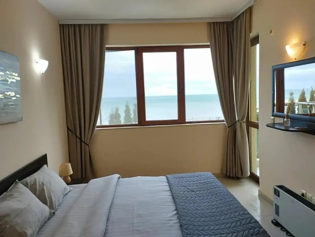Балчик: Golf Apartments