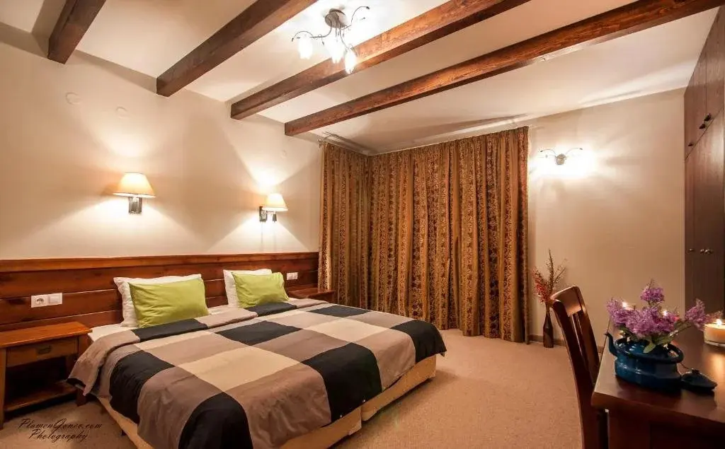 Баня: Everest Chalet