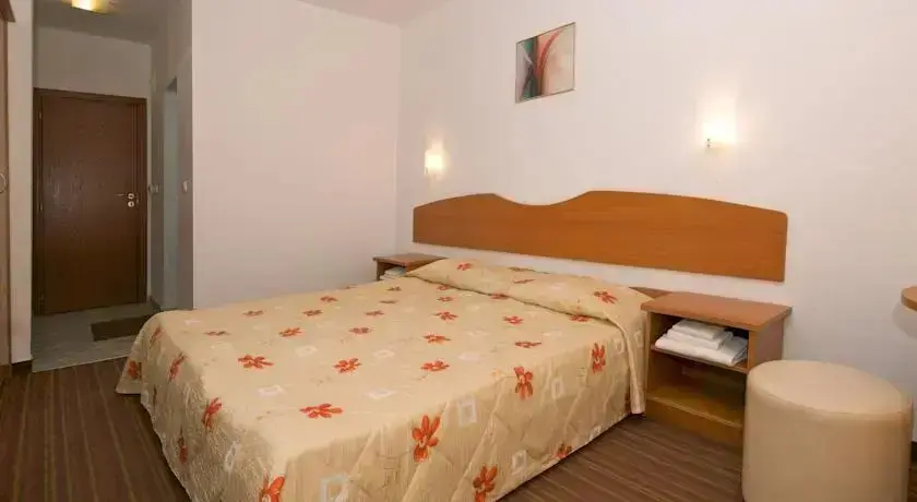 Несебр: Elegance Family Hotel