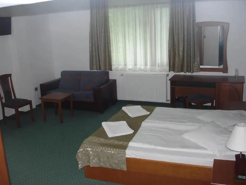 Троян: Hotel Panorama (Golden EOOD)