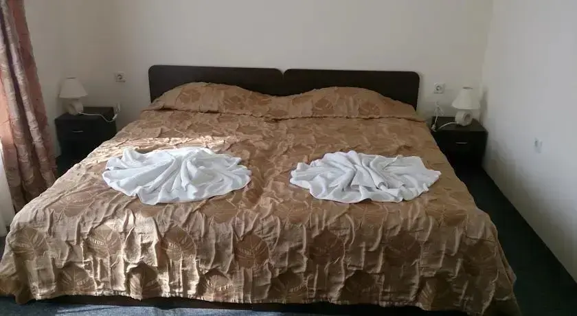 Несебр: Guest House Jussi