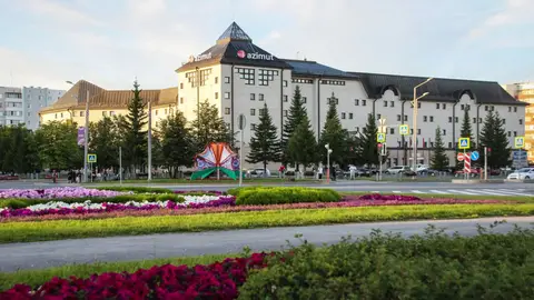 AZIMUT Отель Тобольск — фото 1