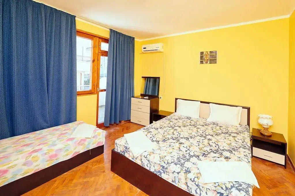 Поморие: Todorov Apartments