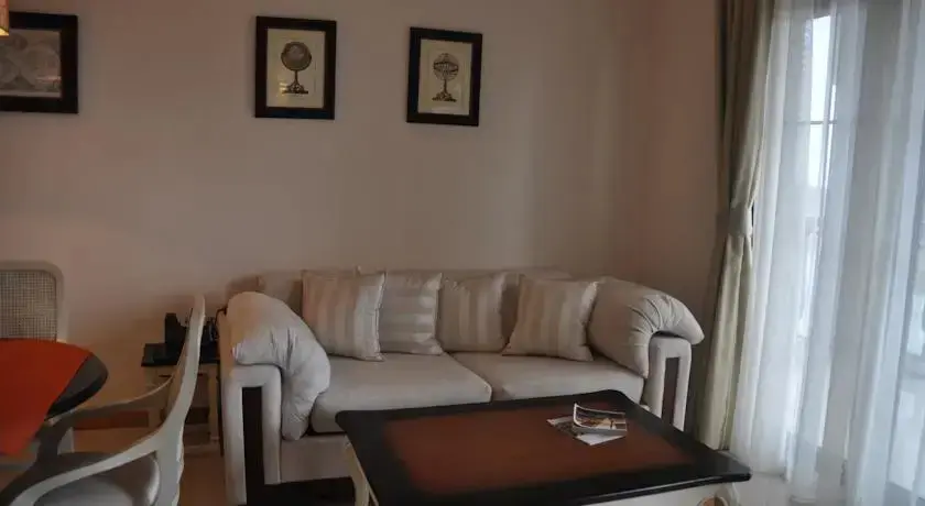 Каварна: Thracian Cliffs Owners Apartments