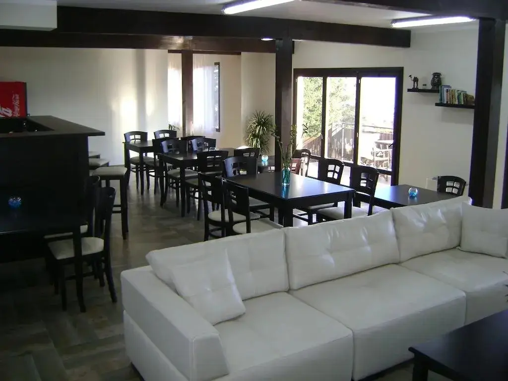София: Miza Guest House