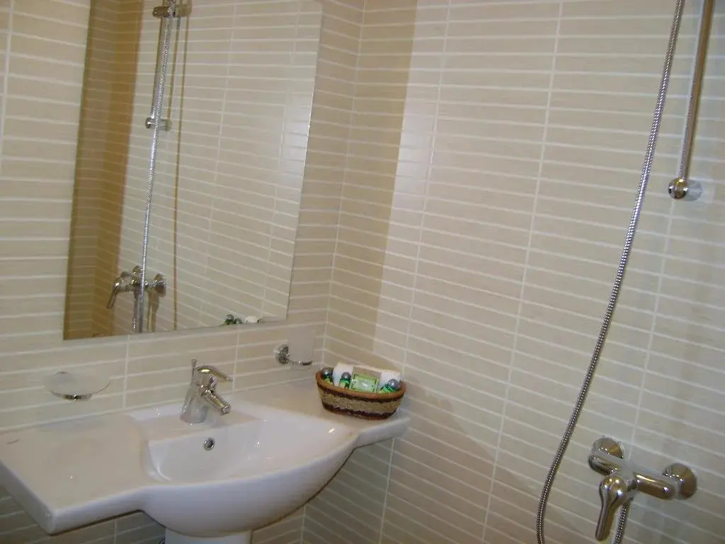 София: Miza Guest House