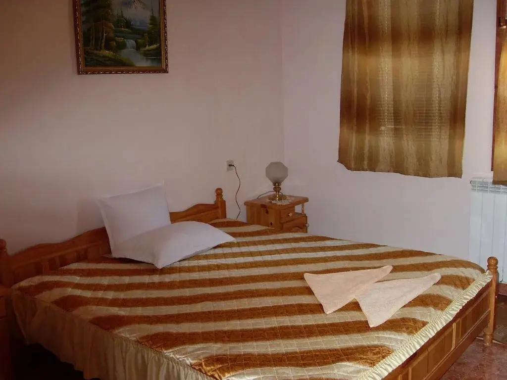 Мелник: Guest House Rimski Most