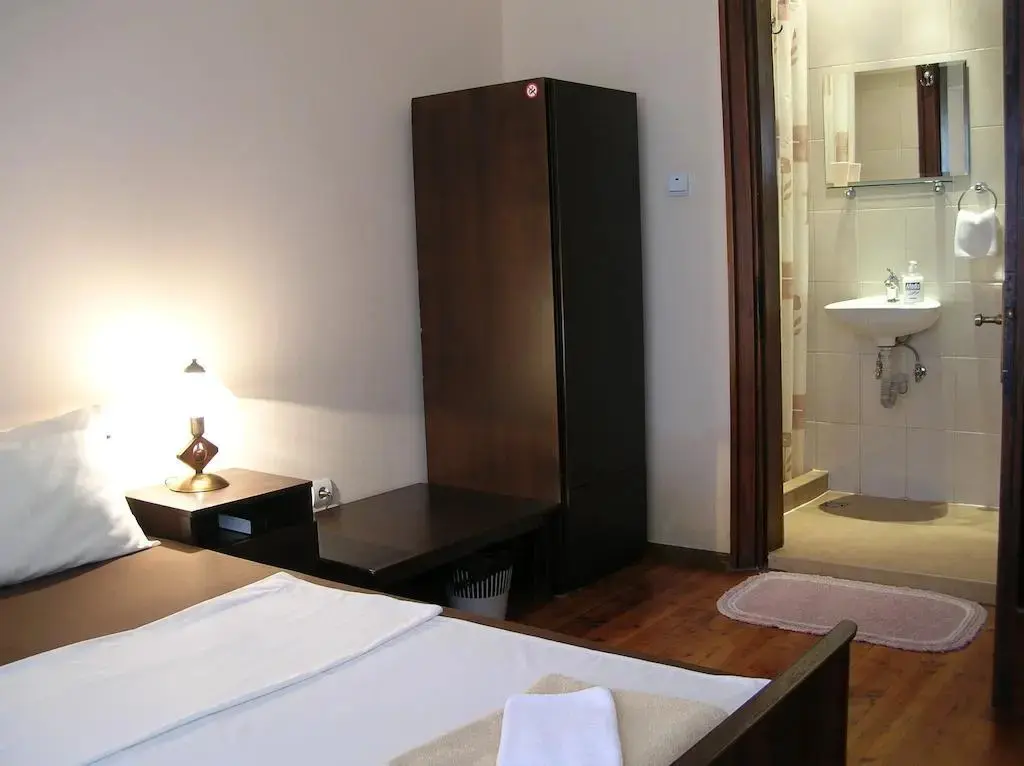 Велико Тырново: Guest Rooms Zelenka