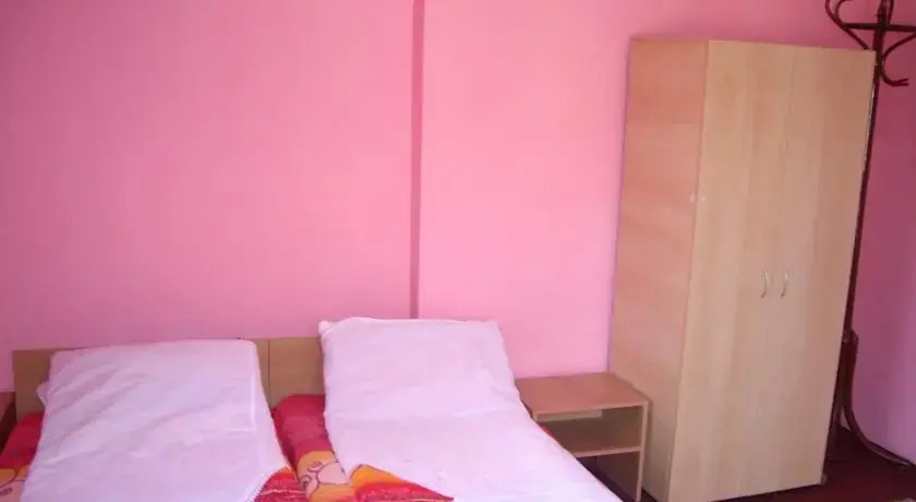 Тетевен: Guest House Stefanov