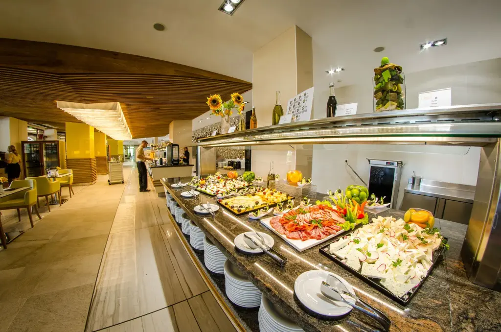 Свети Влас: Premier Fort Beach Sveti Vlas