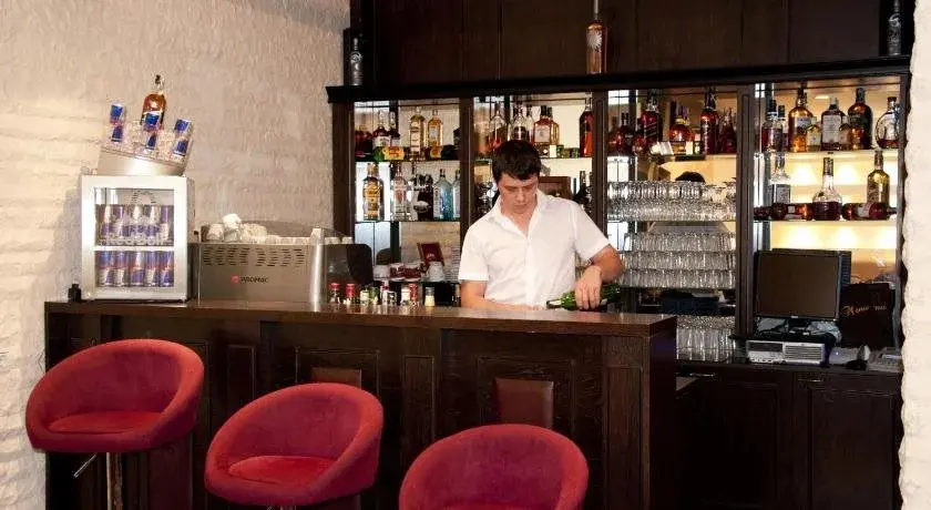 Правец: Everest Hotel