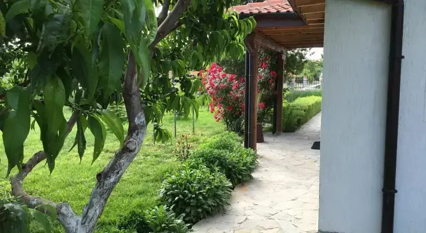 Каварна: Guest House Shabla