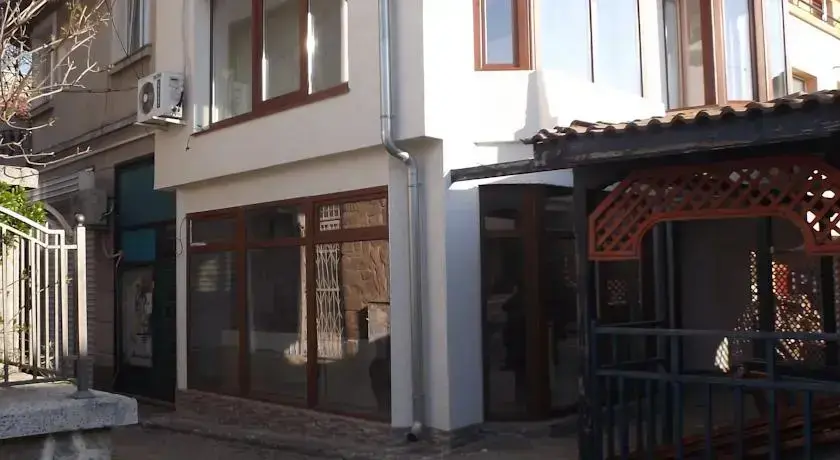 Созополь: Goldart Old Town