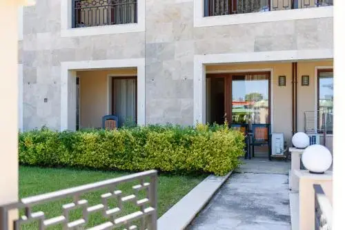 Sea View Rental Front Beach — фото 1
