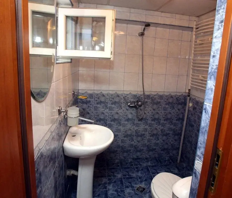 София: Hotel Teheran