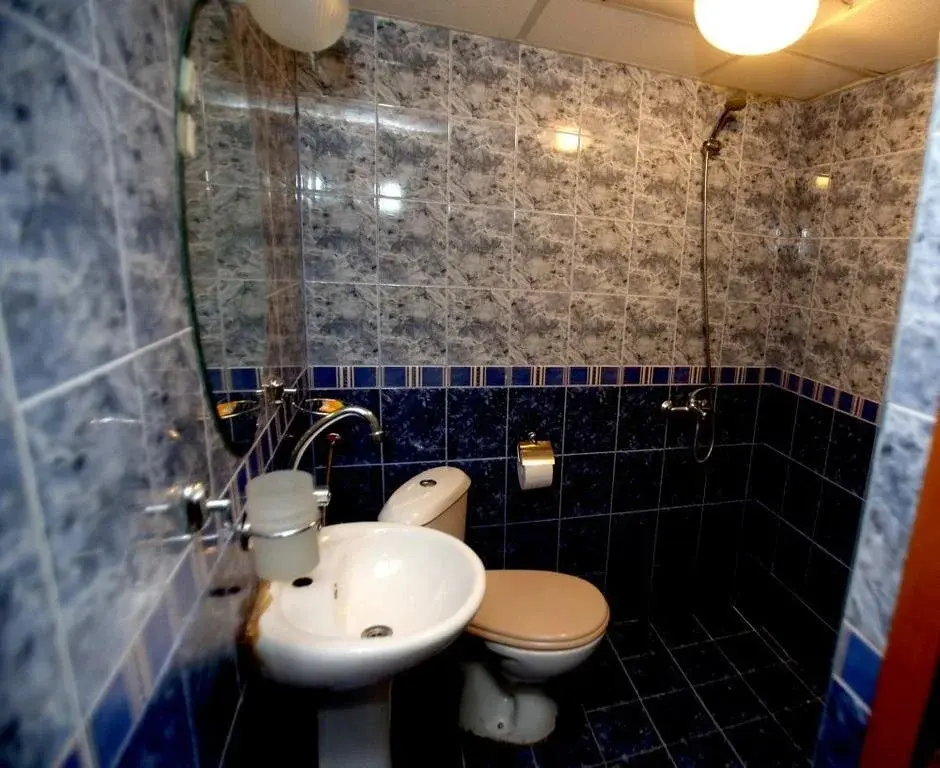 София: Hotel Teheran