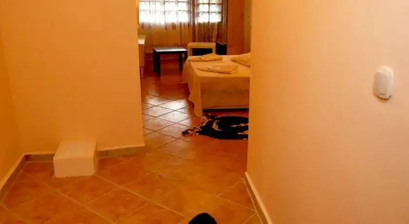 София: Hotel Teheran