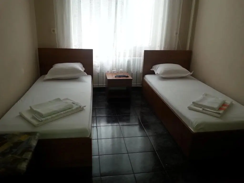 Шумен: Kanclera Hotel