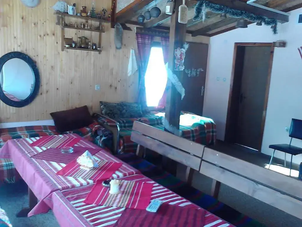 Пампорово: Valero Guest Rooms