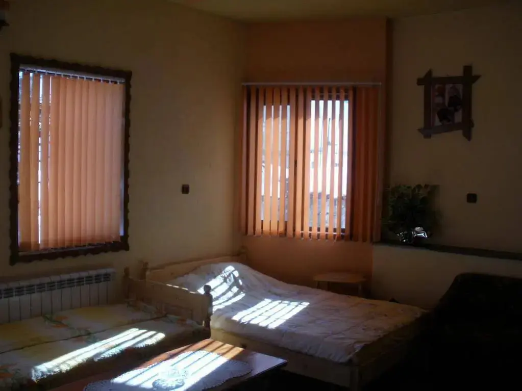 Пампорово: Valero Guest Rooms