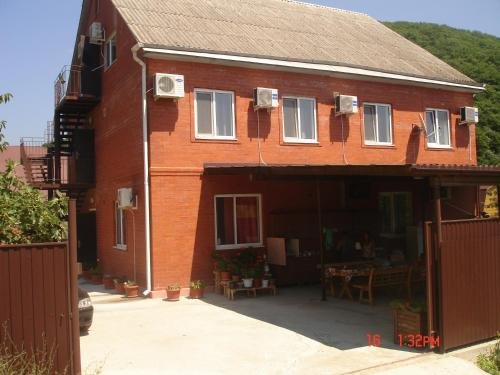 Пляхо: Guest house Karina