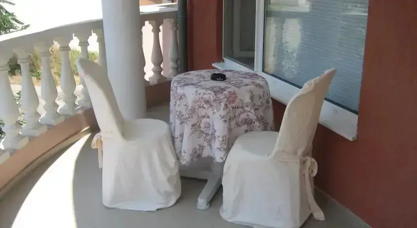 Поморие: Guest House Orchidea