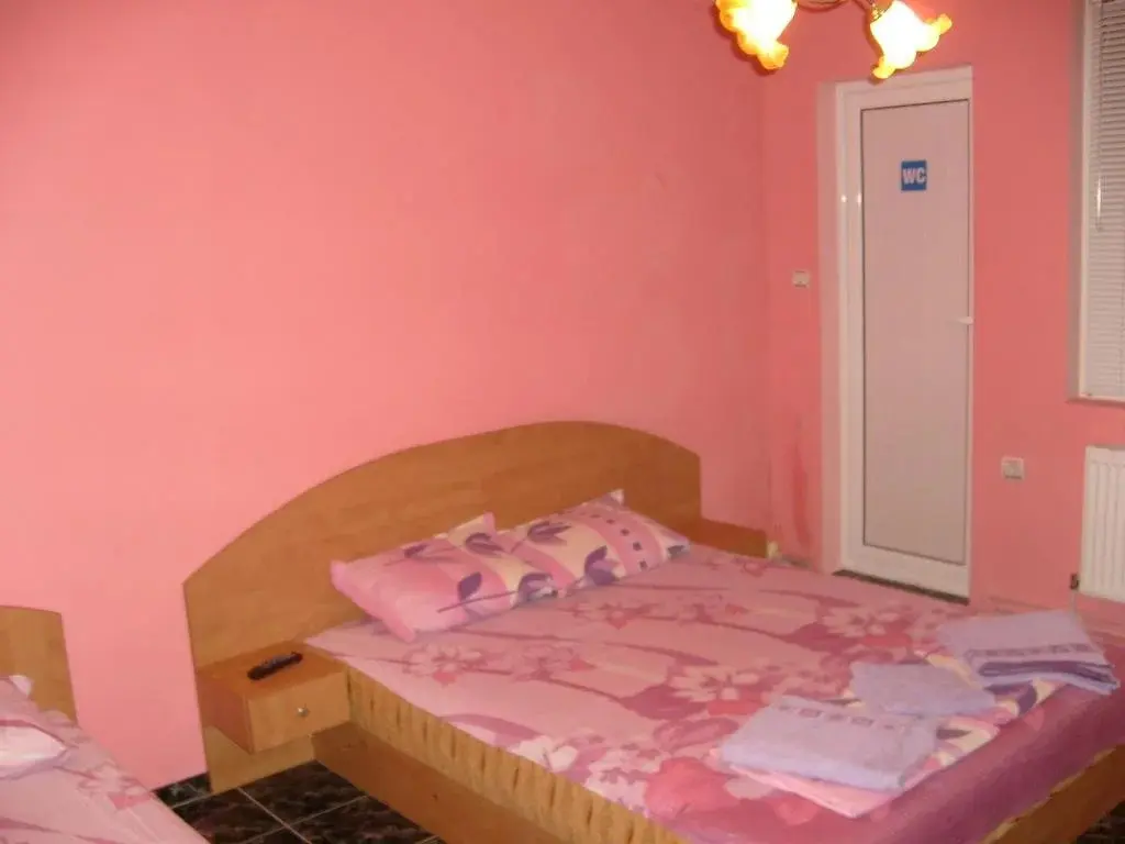Извос: Ini Guest House